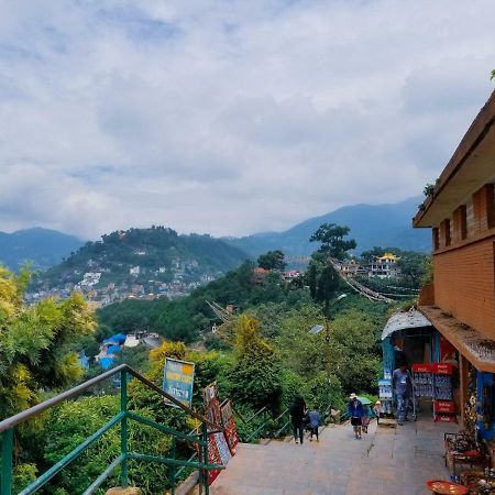 Classic Nepal Hotel Катманду Екстер'єр фото